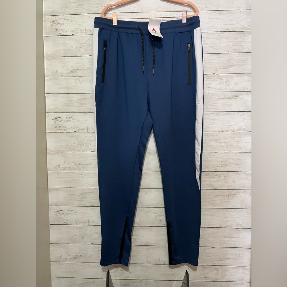 LIBERTY PRO  men joggers size XL